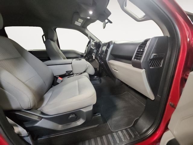 Used 2019 Red Ford XLT image 15