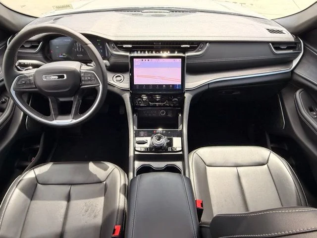 Used 2024 White Jeep 4xe image 13