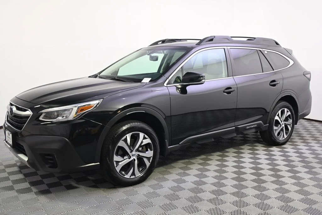 Used 2022 Subaru Outback Limited with VIN 4S4BTANC1N3241351 for sale in Minneapolis, Minnesota