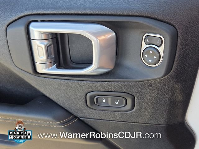 Used 2024 White Jeep Sahara image 32