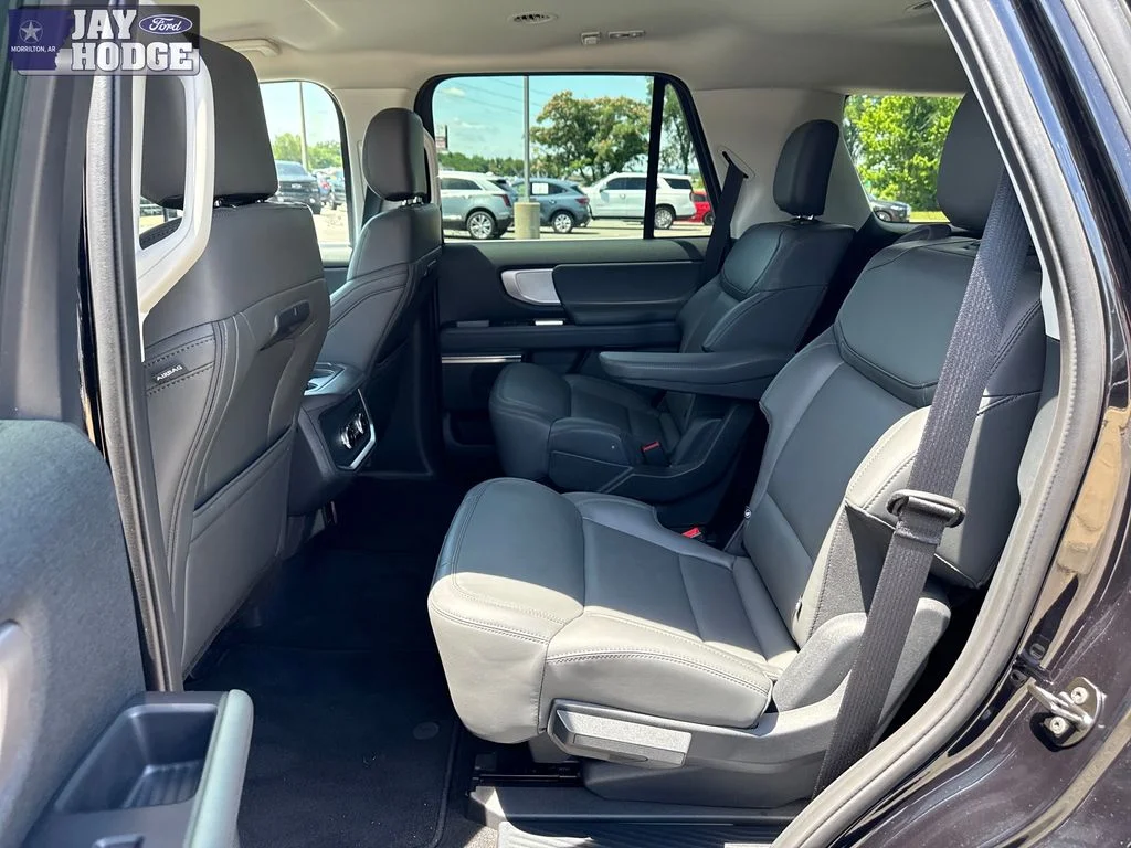 New 2026 Agate Black Metallic Ford Active image 28