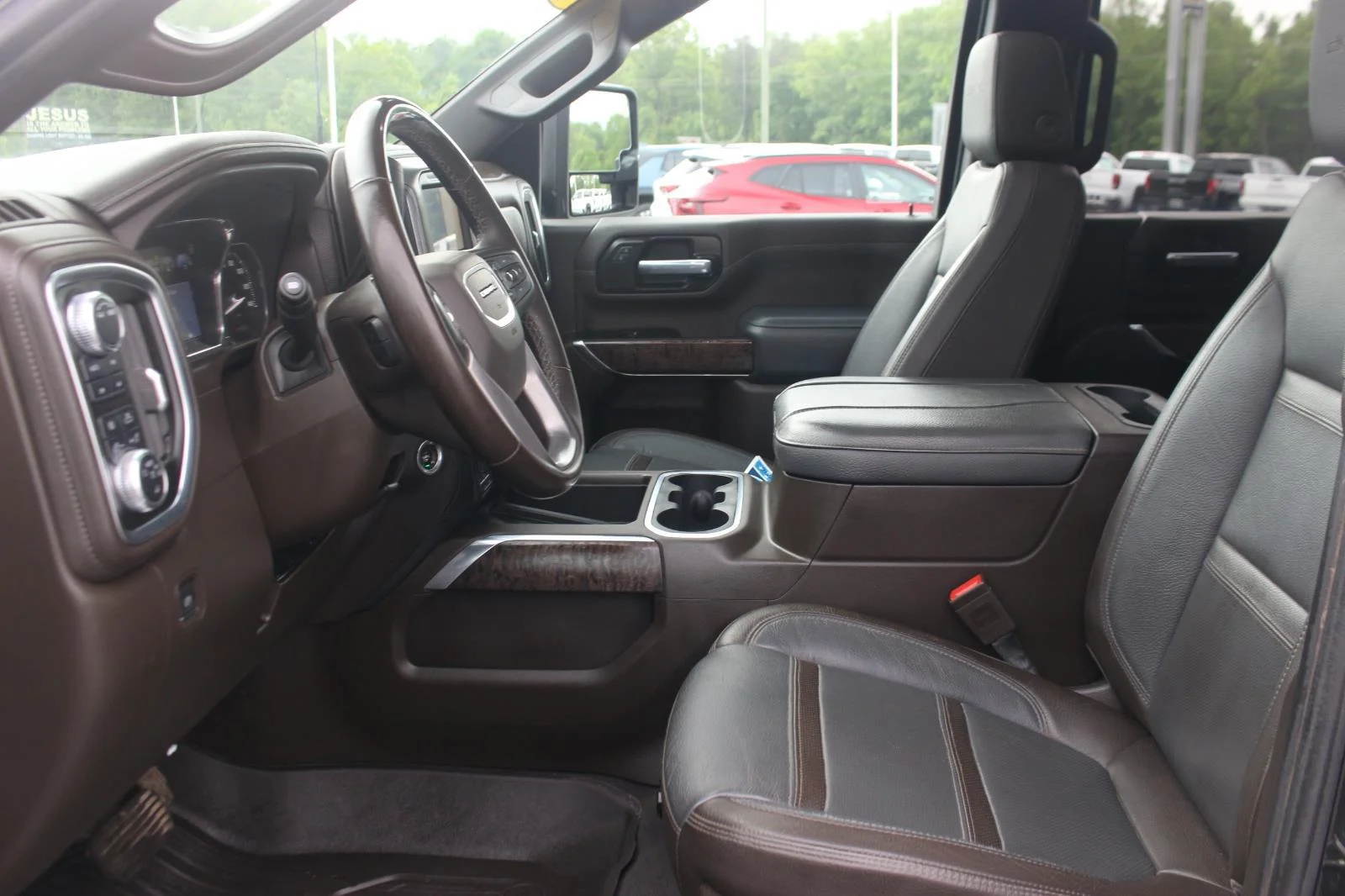 Used 2023 Ebony Twilight Metallic GMC Denali image 17
