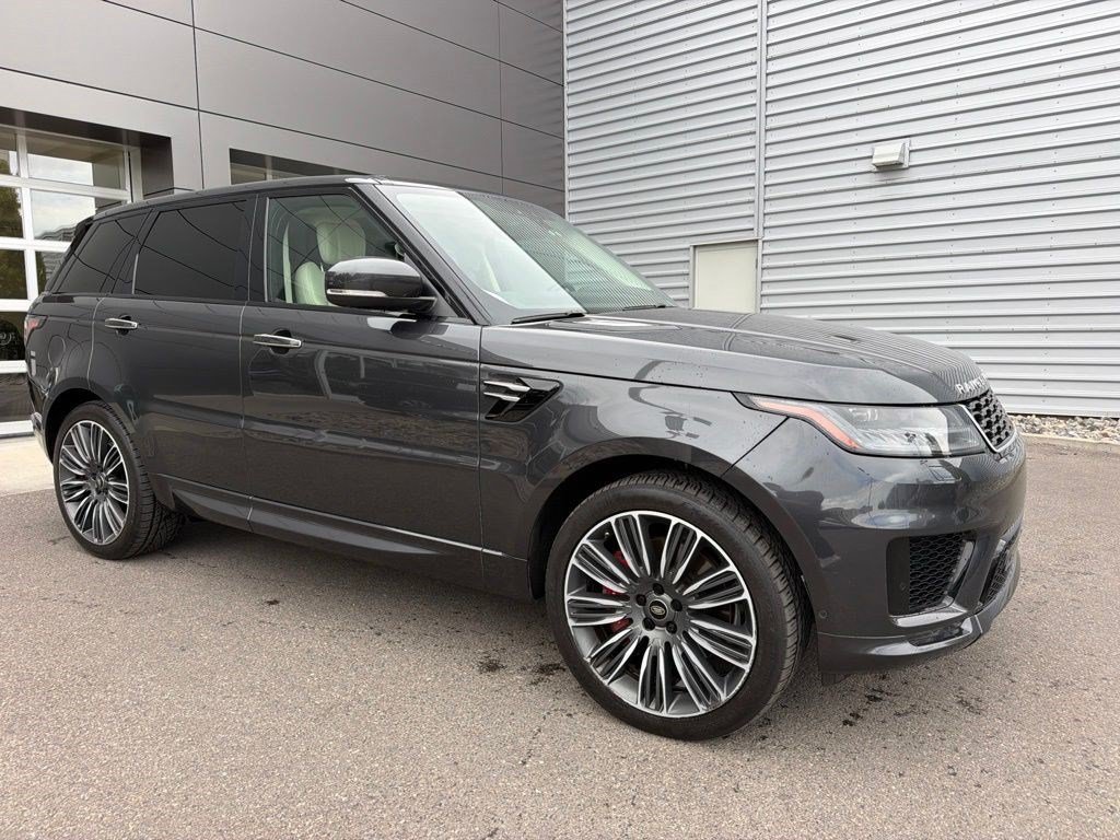 Used 2021 Carpathian Gray Premium Metallic Land Rover Autobiography image 4