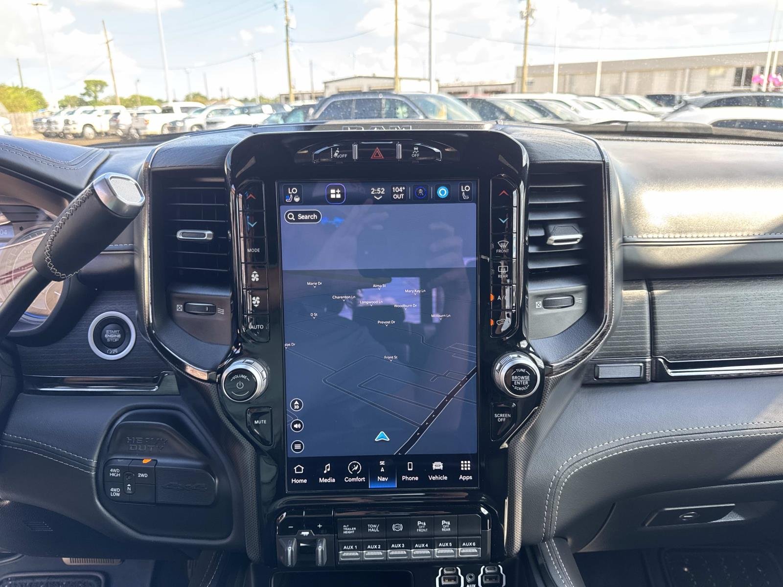Used 2022 Diamond Black Crystal Pearlcoat Ram Limited image 25