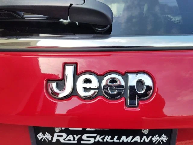 Used 2023 Red Jeep Limited image 29