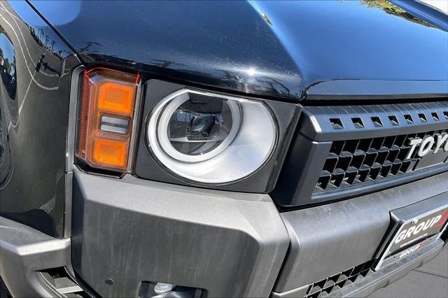 Certified Used 2024 BLACK Toyota  image 27
