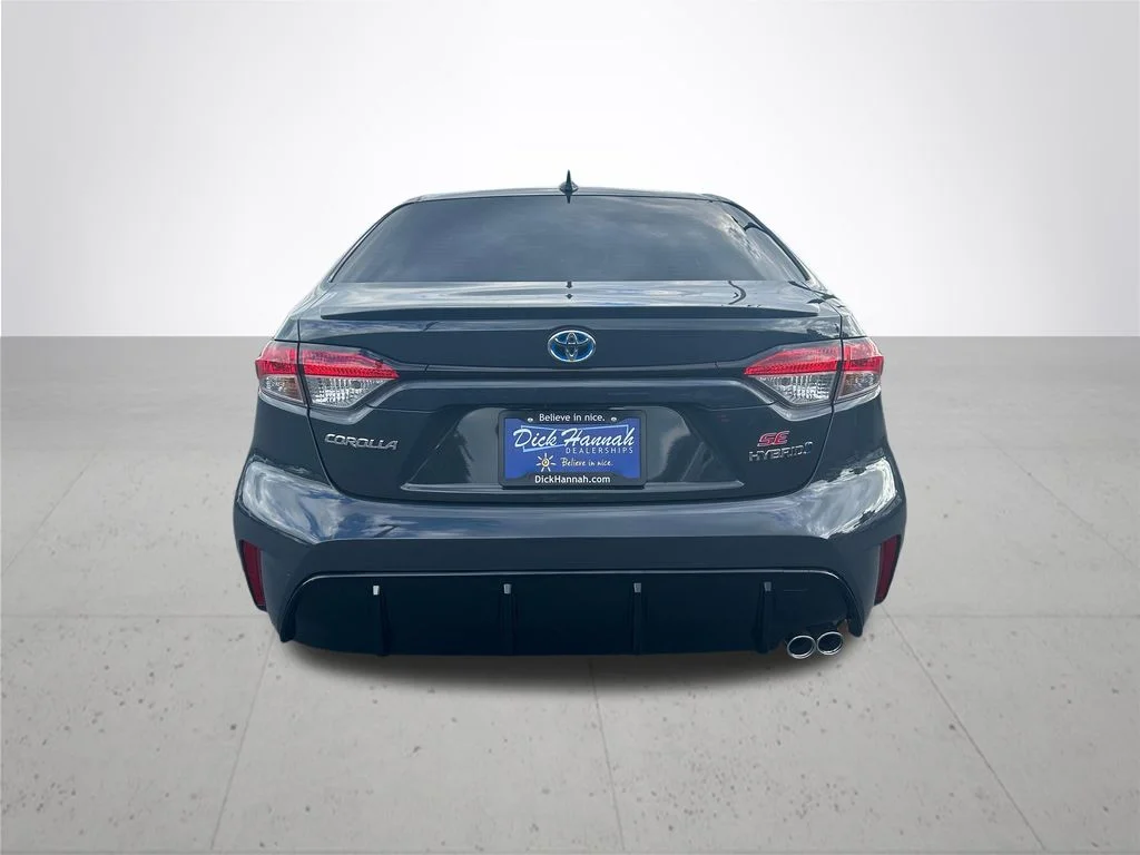 Certified Used 2024  Toyota SE image 9