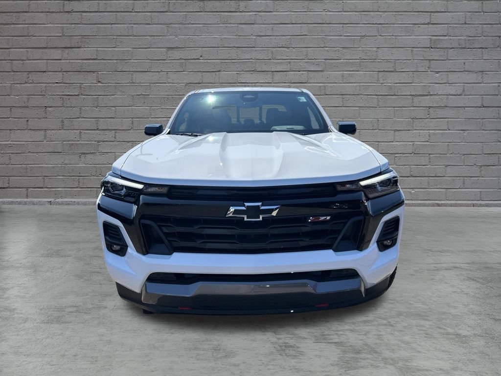 New 2026 Summit White Chevrolet Z71 image 2