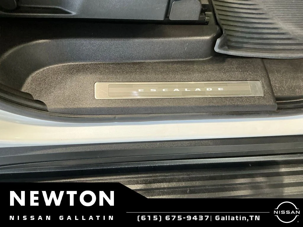 Used 2021 Crystal White Tricoat Cadillac Sport Platinum image 79