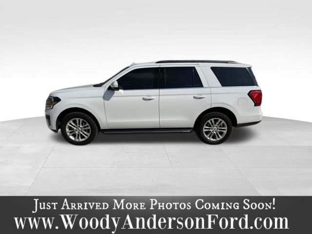 Used 2022 Oxford White Ford XLT image 3