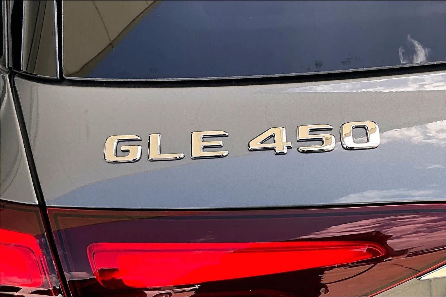 Used 2026 Selenite Grey Metallic Mercedes-Benz GLE 450 image 27