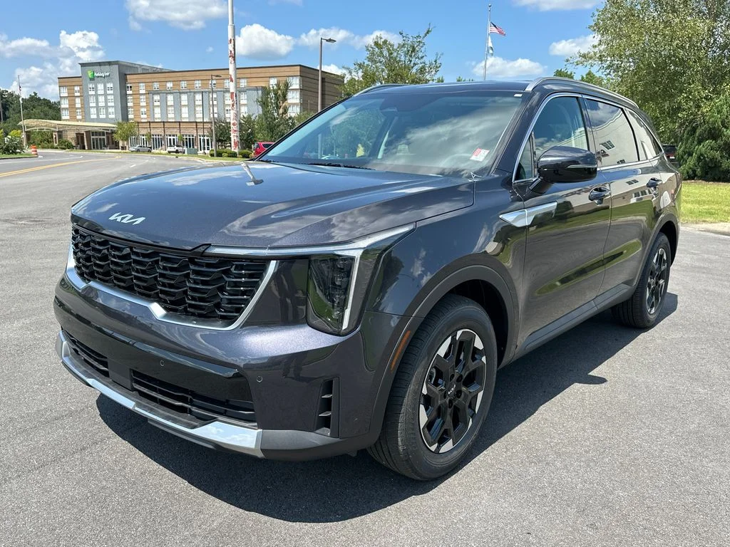 New 2026 Gray Kia S image 3