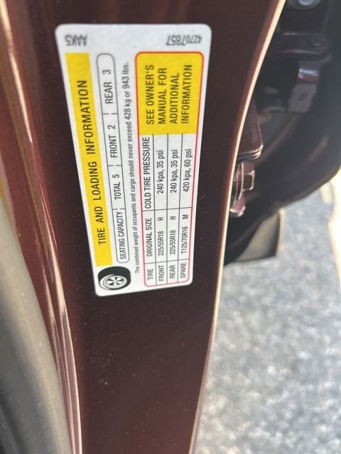 Used 2022 Rosewood Metallic Buick Select image 35