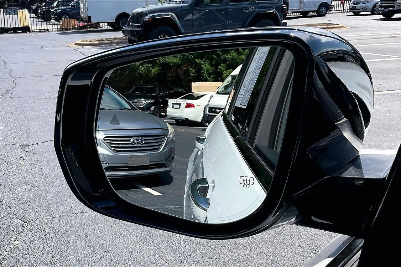 Certified Used 2022 White Jeep Summit Reserve image 30