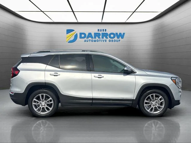 Certified Used 2022 Silver GMC SLT image 6