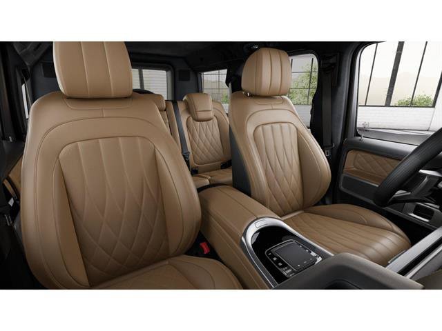 New 2027 MANUFAKTUR Olive Metallic Mercedes-Benz G 580 image 6