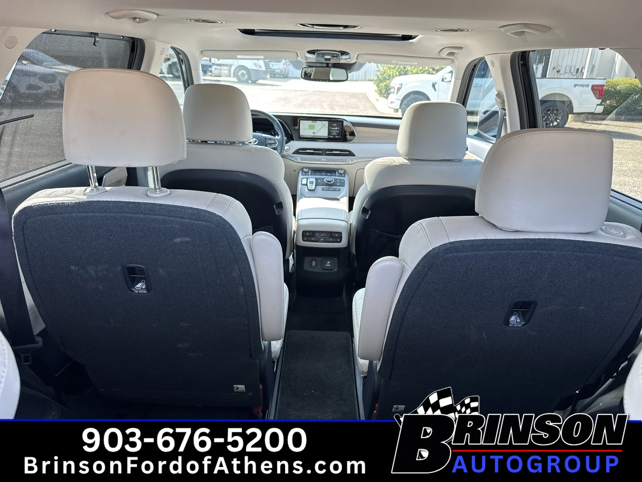 Used 2022 Abyss Black Pearl Hyundai SEL image 11