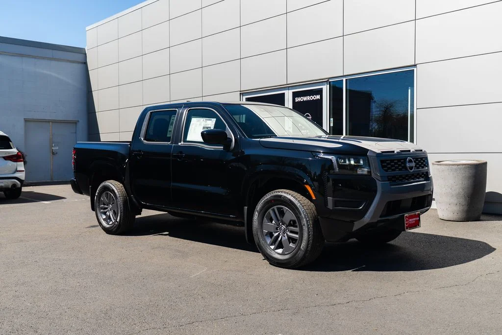 New 2026 Super Black Nissan Crew Cab SV image 30