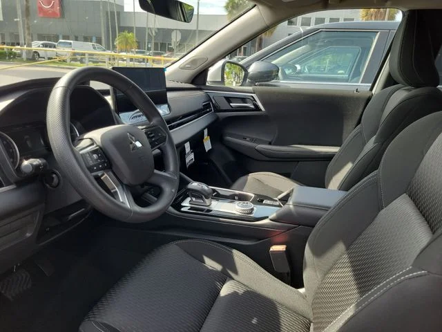 Used 2026 Silver Mitsubishi ES image 27
