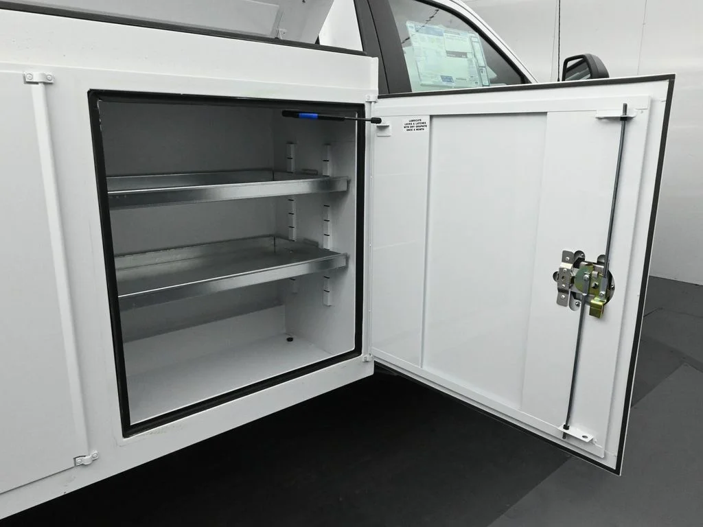 New 2025 Oxford White Ford XL image 23