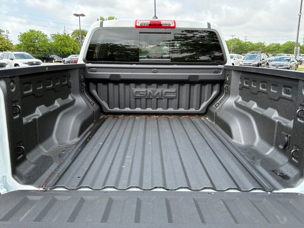 New 2026 Summit White GMC AT4X image 28