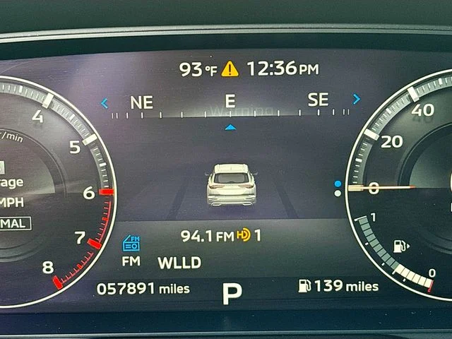 Used 2022 Blue Mitsubishi SEL image 12