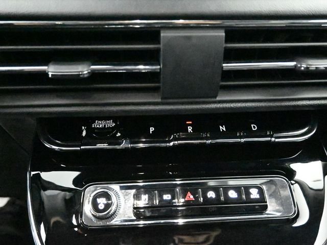 2024 LINCOLN CORSAIR - Image 11