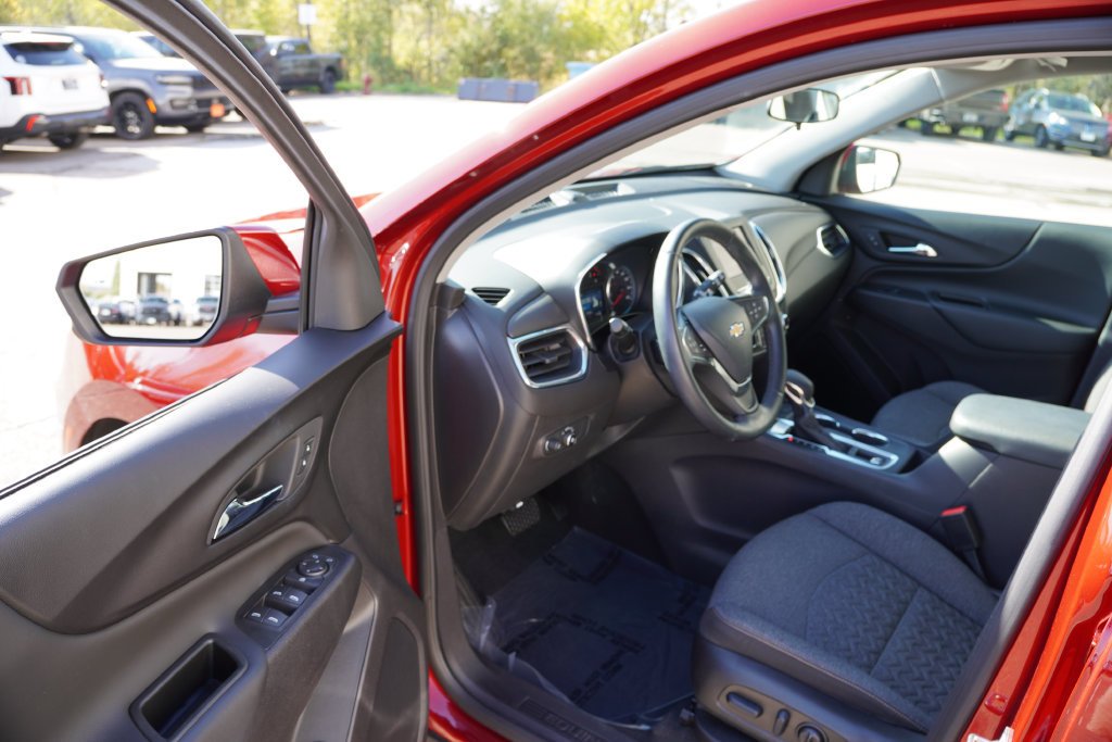 2024 Chevrolet Equinox LT - Photo 14