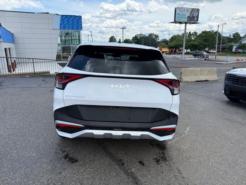 Used 2024 White Kia EX image 6