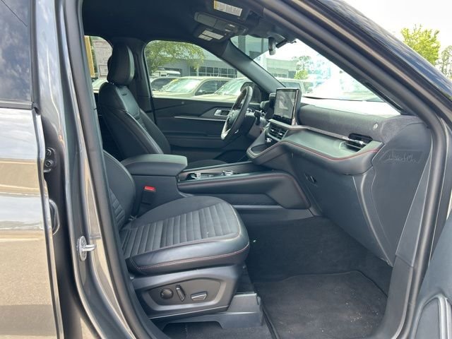Certified Used 2026 Gray Metallic Ford ST-Line image 19