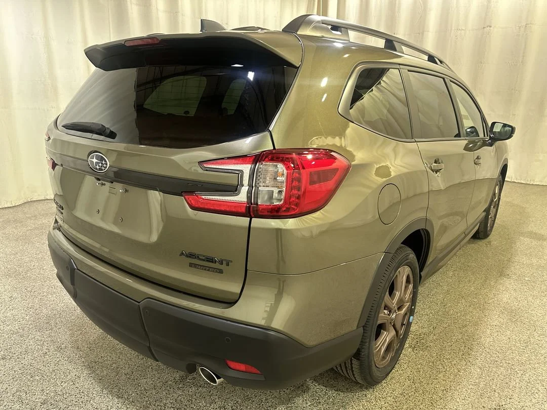 New 2026 Autumn Green Metallic Subaru Limited Bronze Edition image 8