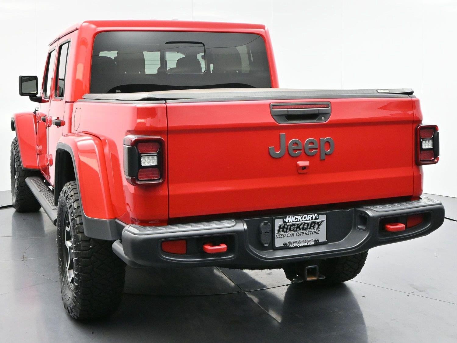 Used 2021 Firecracker Red Clearcoat Jeep Rubicon image 6