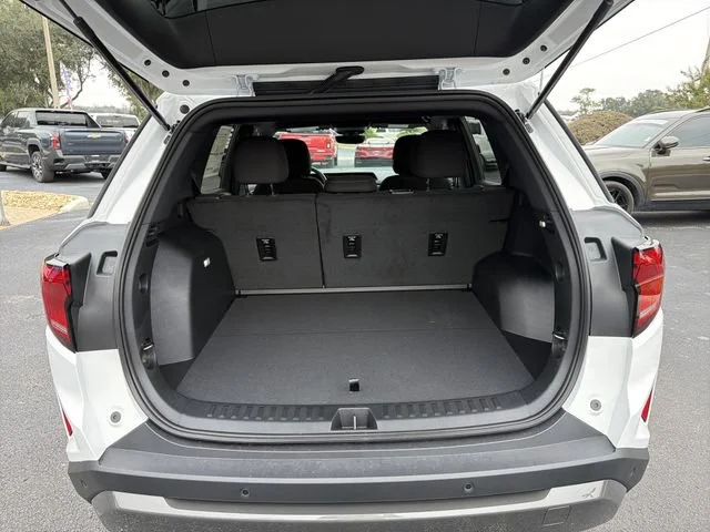 New 2026 Summit White GMC Elevation image 10