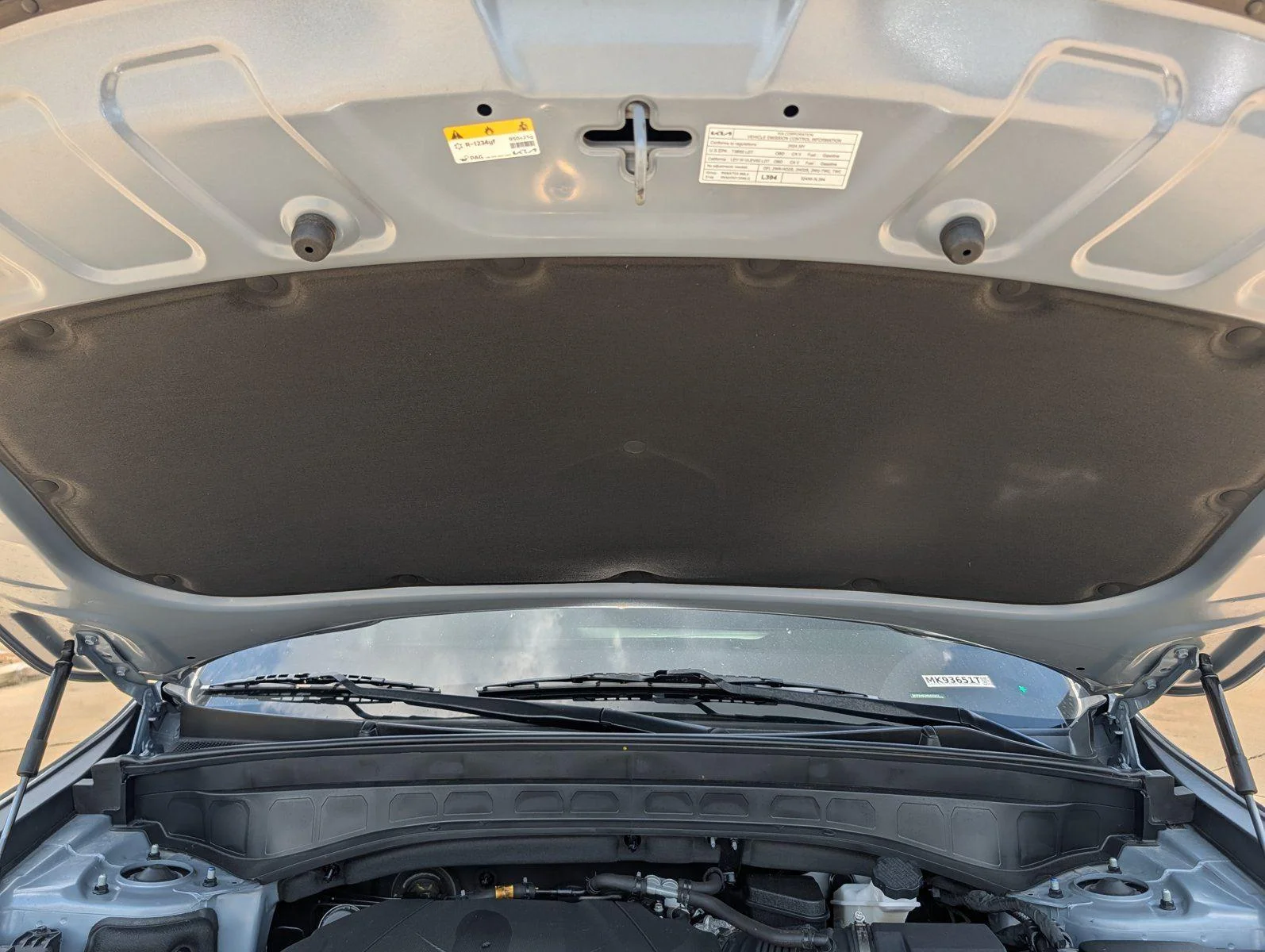 Used 2024 Everlasting Silver Kia S image 35