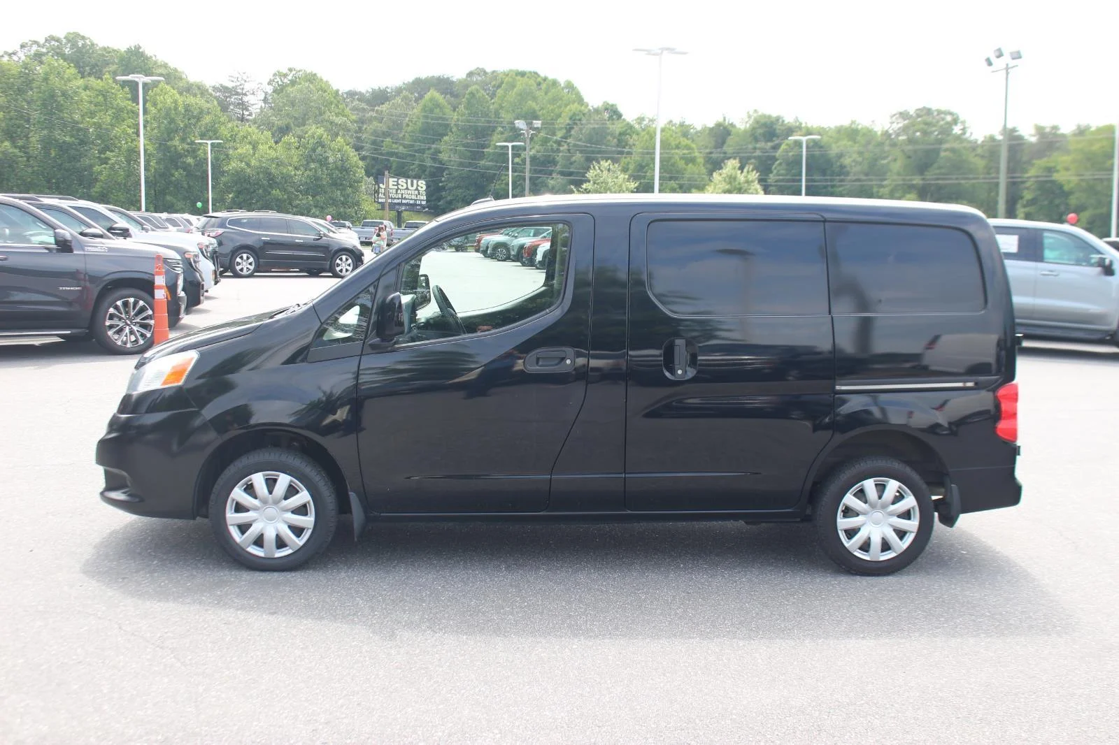 Used 2021 Black Nissan SV image 5