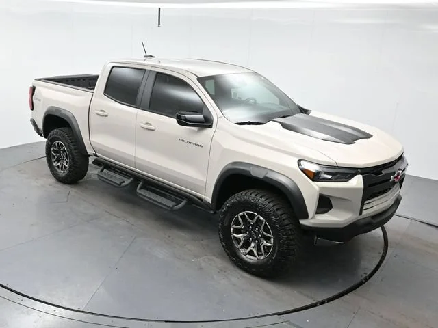 Used 2026 White Sands Chevrolet ZR2 image 30