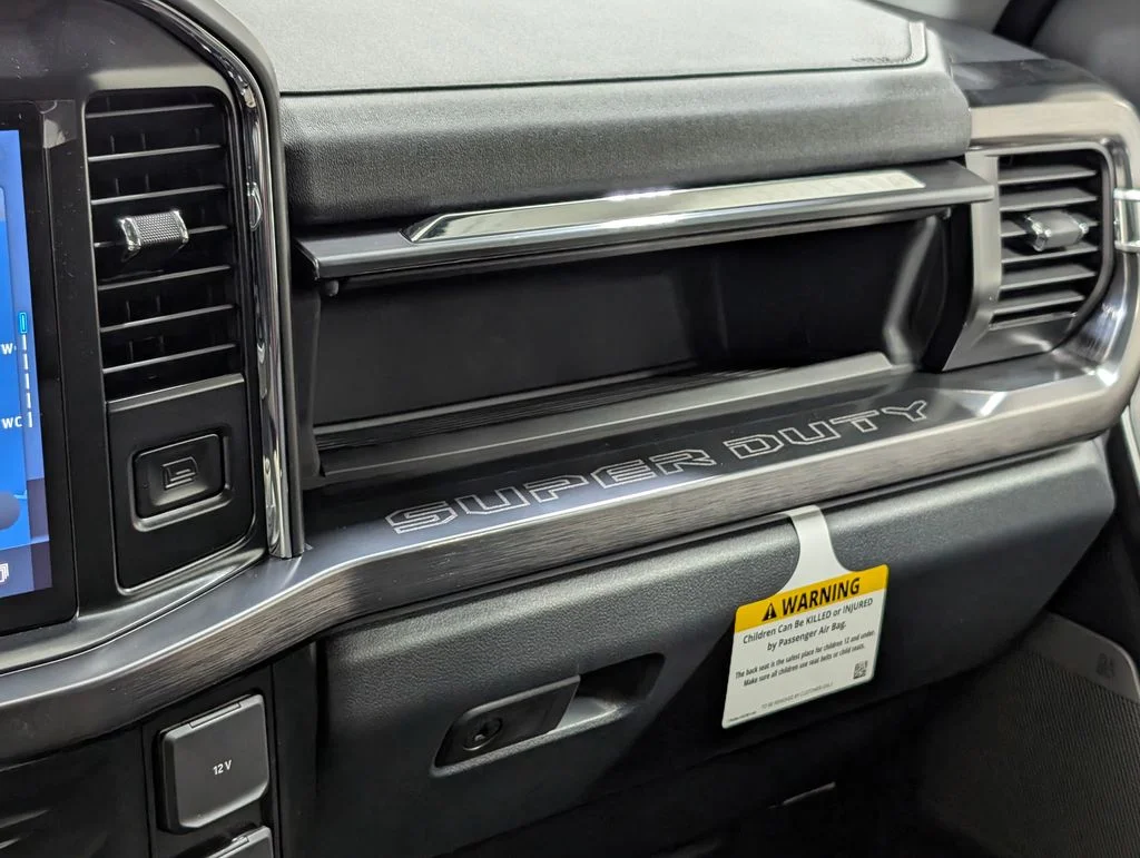 New 2026 Agate Black Metallic Ford F-250® Lariat® image 7