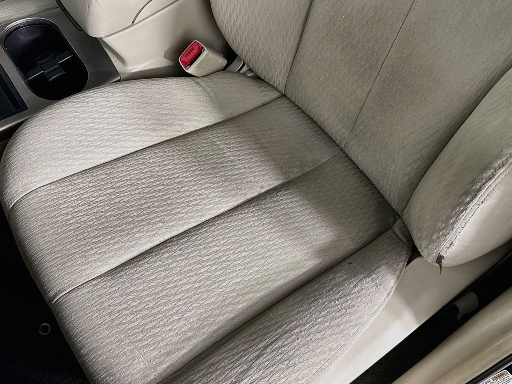 Used 2012 Black Subaru 2.5i Premium image 19