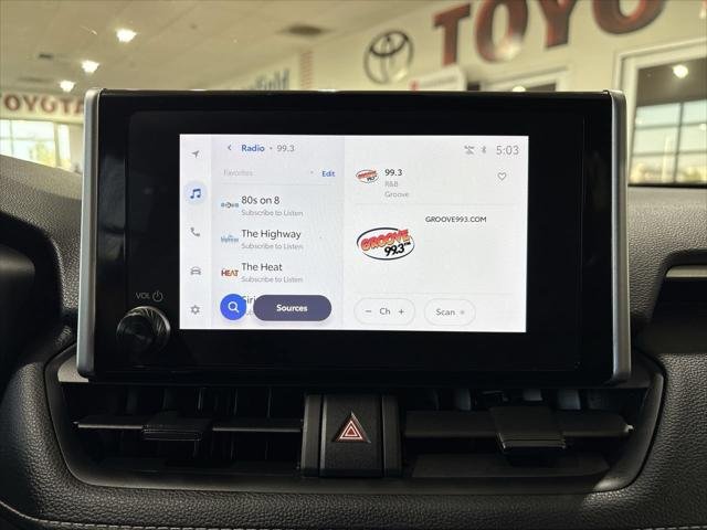 Certified Used 2025 ICE CAP Toyota  image 17