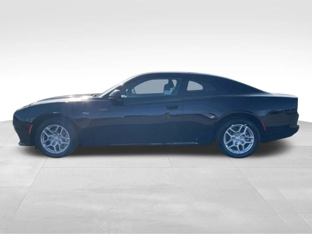 New 2026 Diamond Black Crystal Pearlcoat Dodge R/T image 2