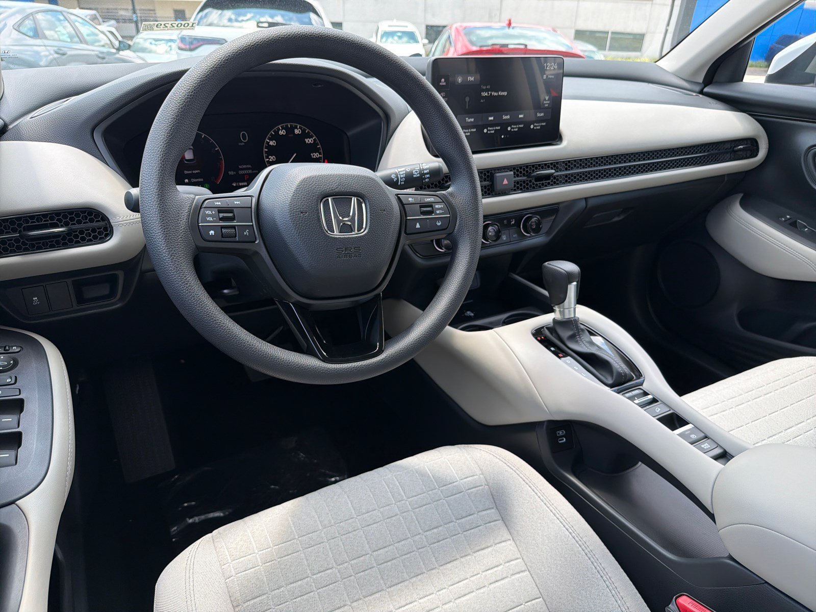 New 2027 Platinum White Pearl Honda LX image 14