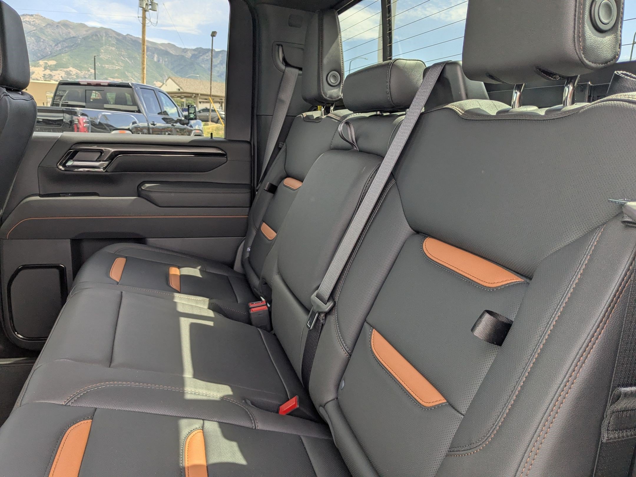 2026 GMC Sierra 3500HD AT4 - Photo 25