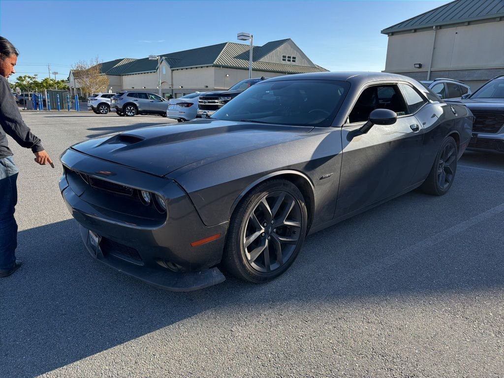 2019 Dodge Challenger R/T photo 2