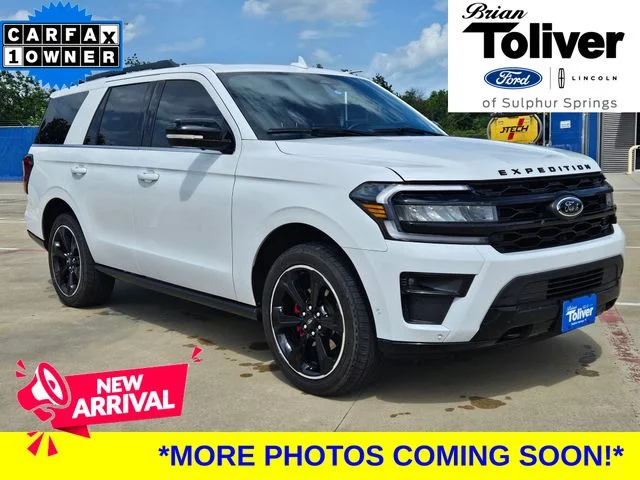 Used 2022 Oxford White Ford Limited image 1