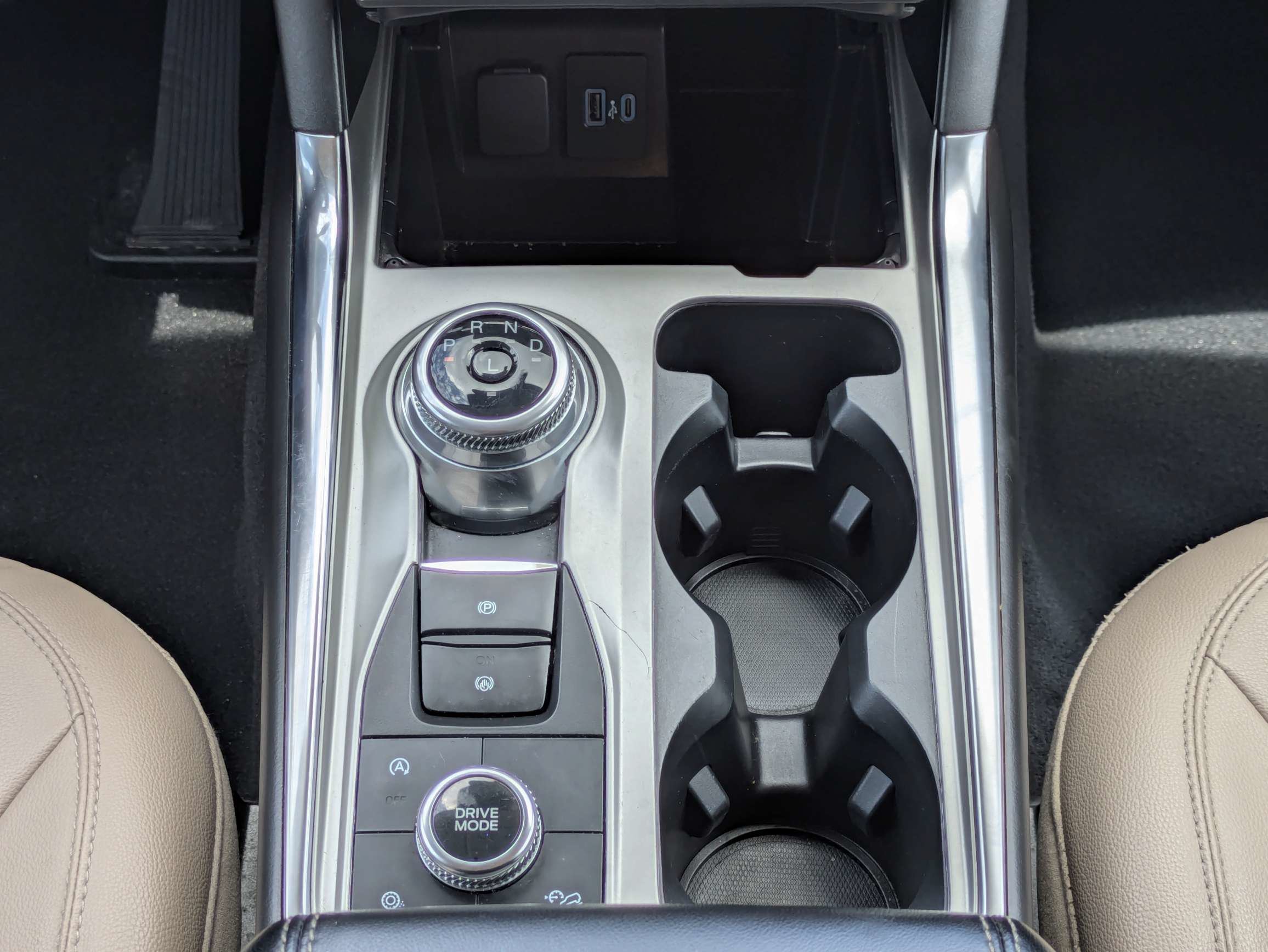 Used 2022 Carbonized Gray Metallic Ford Limited image 21