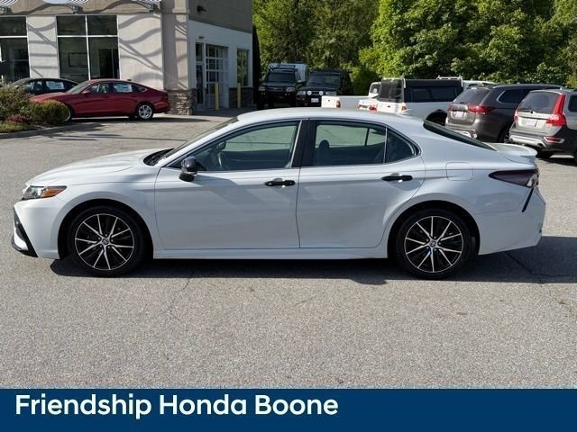Used 2023 White Toyota SE image 8