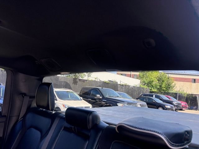 Used 2023 Black Ram Laramie image 28