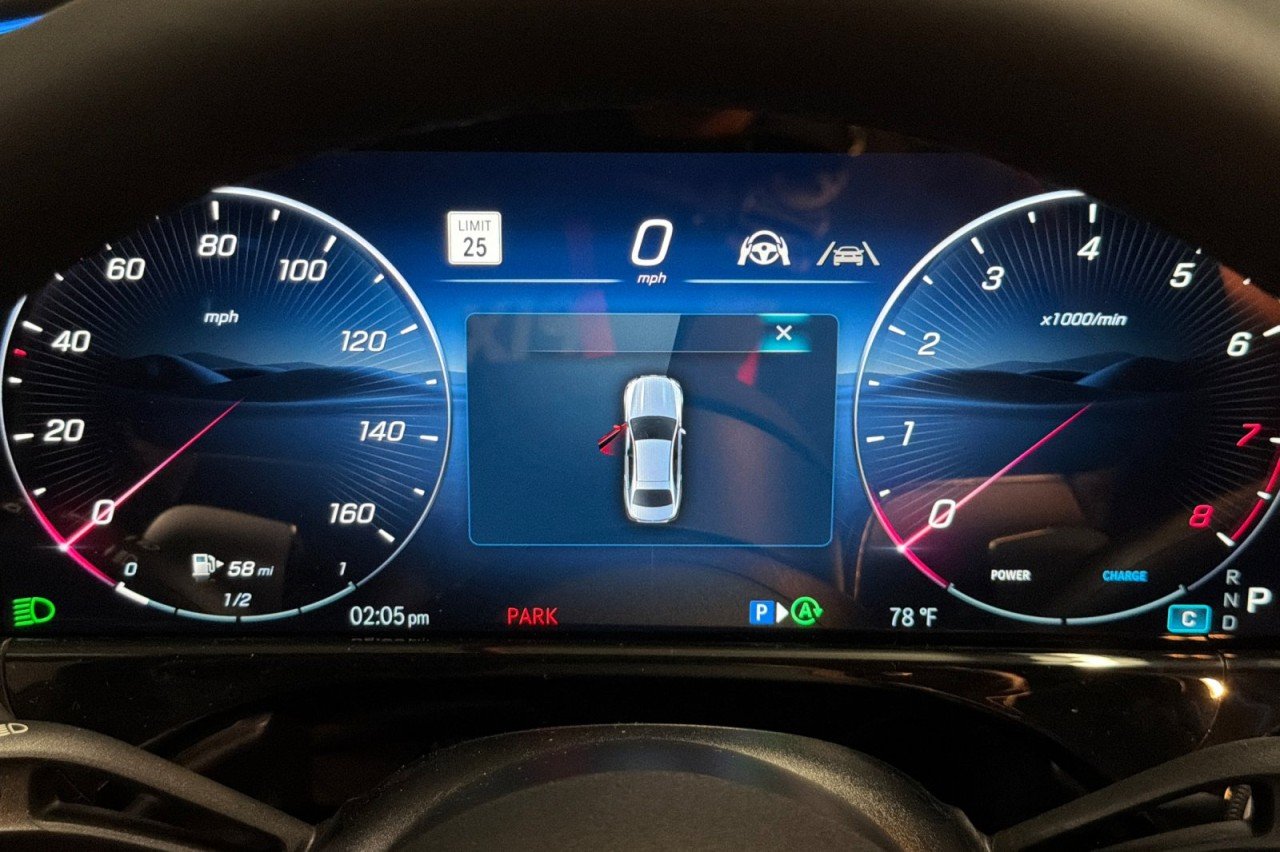 New 2026 MANUFAKTUR Alpine Grey Mercedes-Benz E 350 RWD Sedan image 23