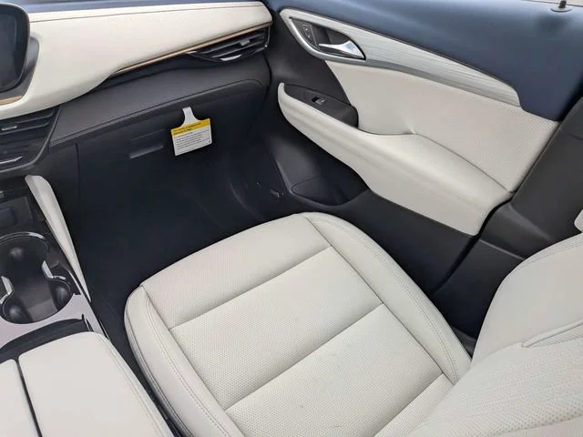 New 2026 Quartz Blue Metallic Buick Avenir image 17