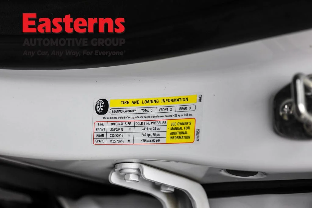 Used 2024 White Buick Sport Touring image 33